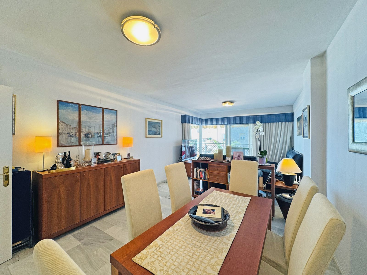 Appartement te koop in Calahonda | 3 slaapkamers H5516920