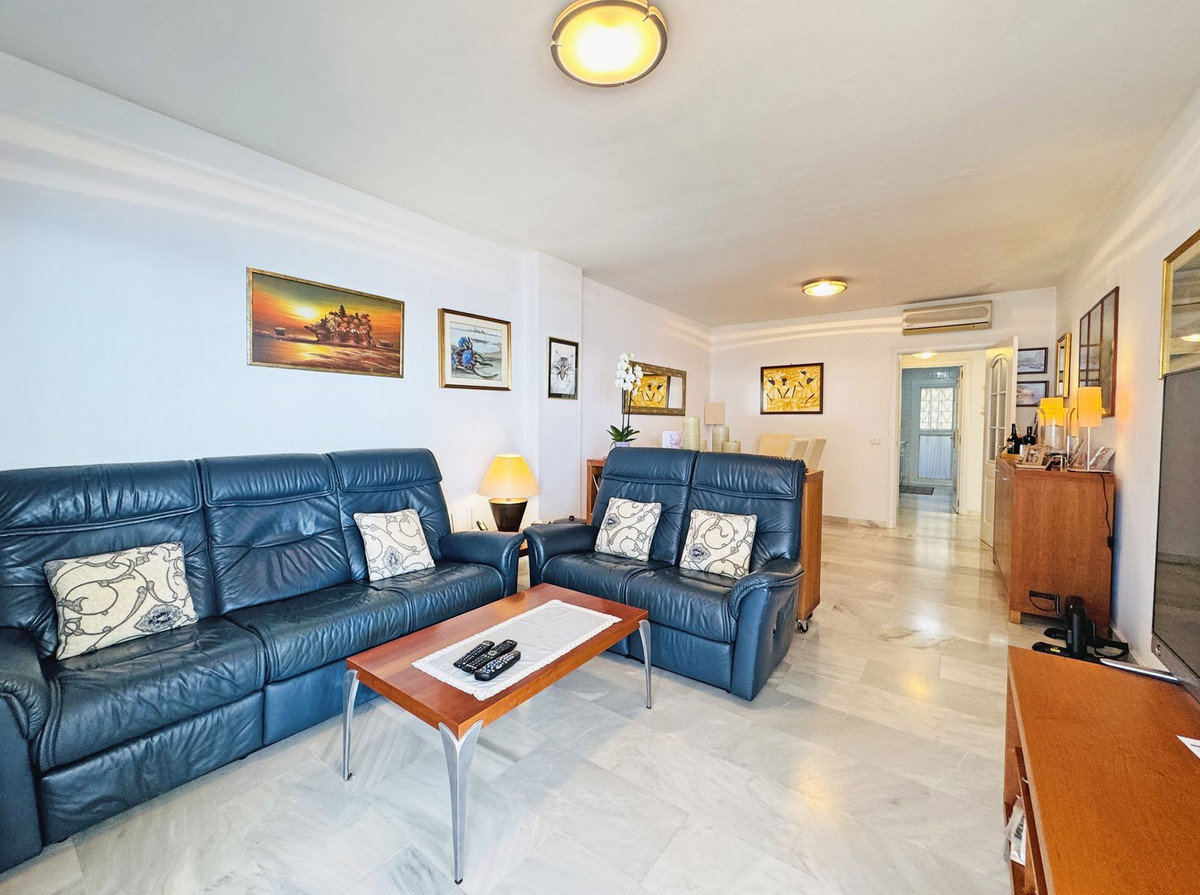 Appartement te koop in Calahonda | 3 slaapkamers H5516920