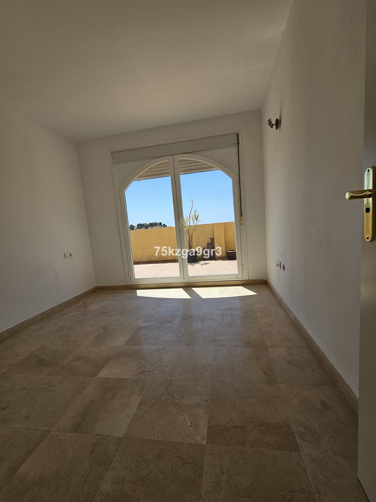 Appartement te koop in Calahonda | 2 slaapkamers H5523247