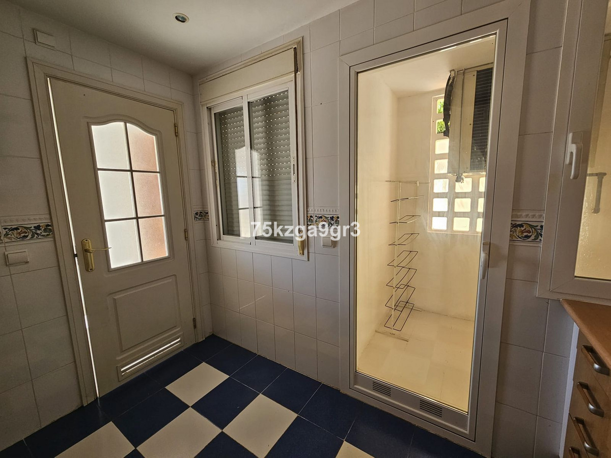 Appartement te koop in Calahonda | 2 slaapkamers H5523247