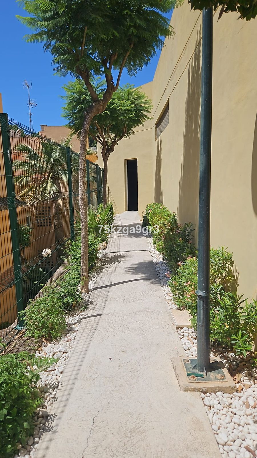 Appartement te koop in Calahonda | 2 slaapkamers H5523247