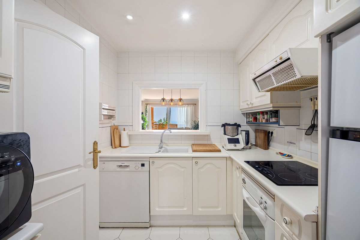 Appartement te koop in Calahonda | 2 slaapkamers H5523886