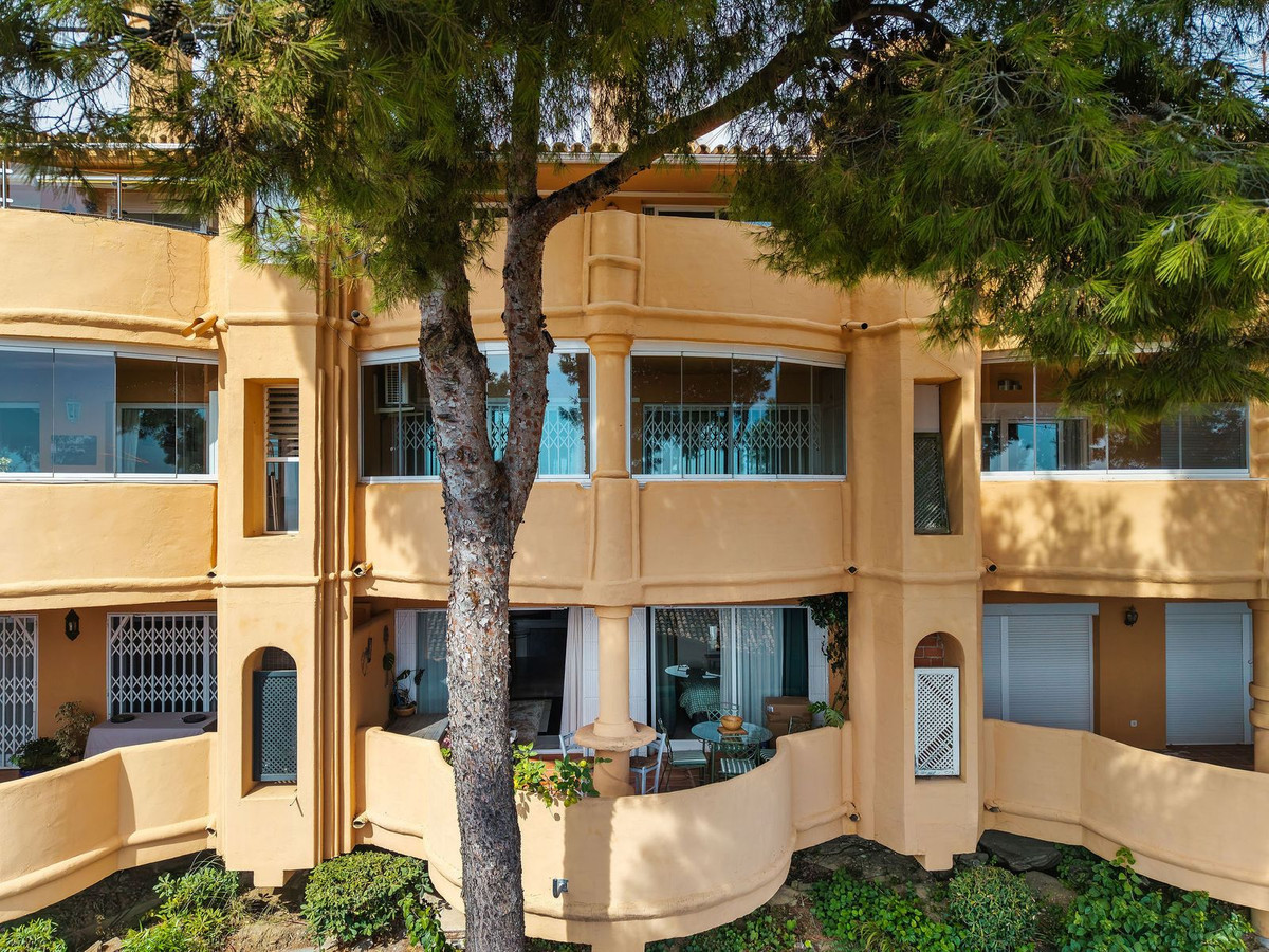 Appartement te koop in Calahonda | 2 slaapkamers H5523886