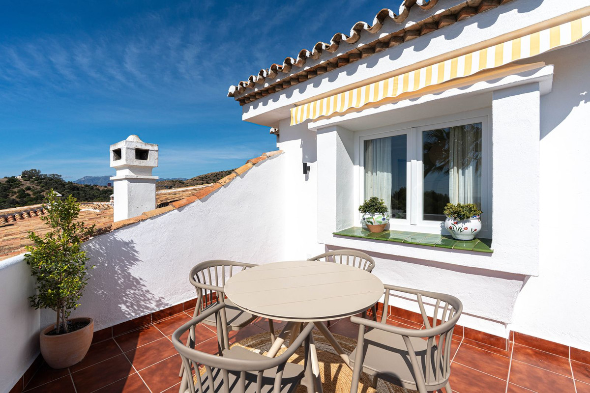 Appartement te koop in Calahonda | 2 slaapkamers H5527510