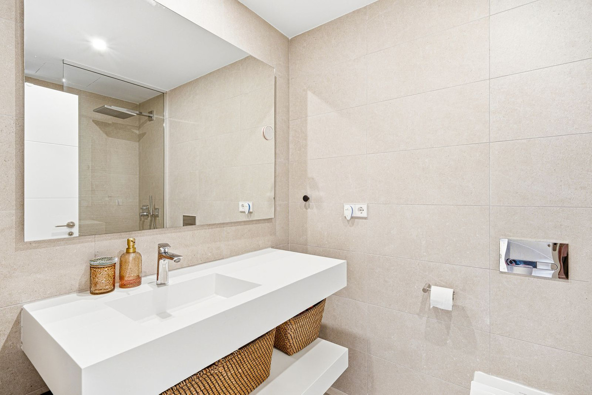 Property main view 16