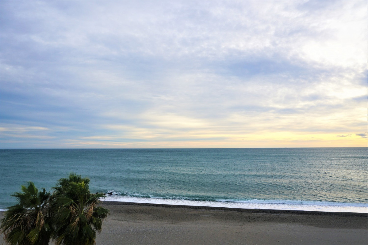 Appartement te koop in Caleta de Vélez | 2 slaapkamers H3979039