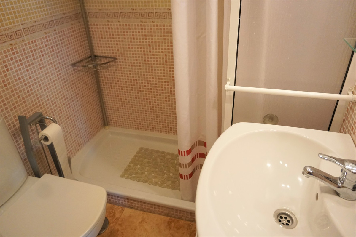 Appartement te koop in Caleta de Vélez | 2 slaapkamers H3979039