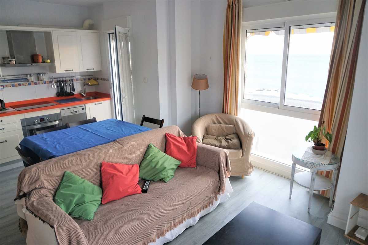 Appartement te koop in Caleta de Vélez | 2 slaapkamers H3979039