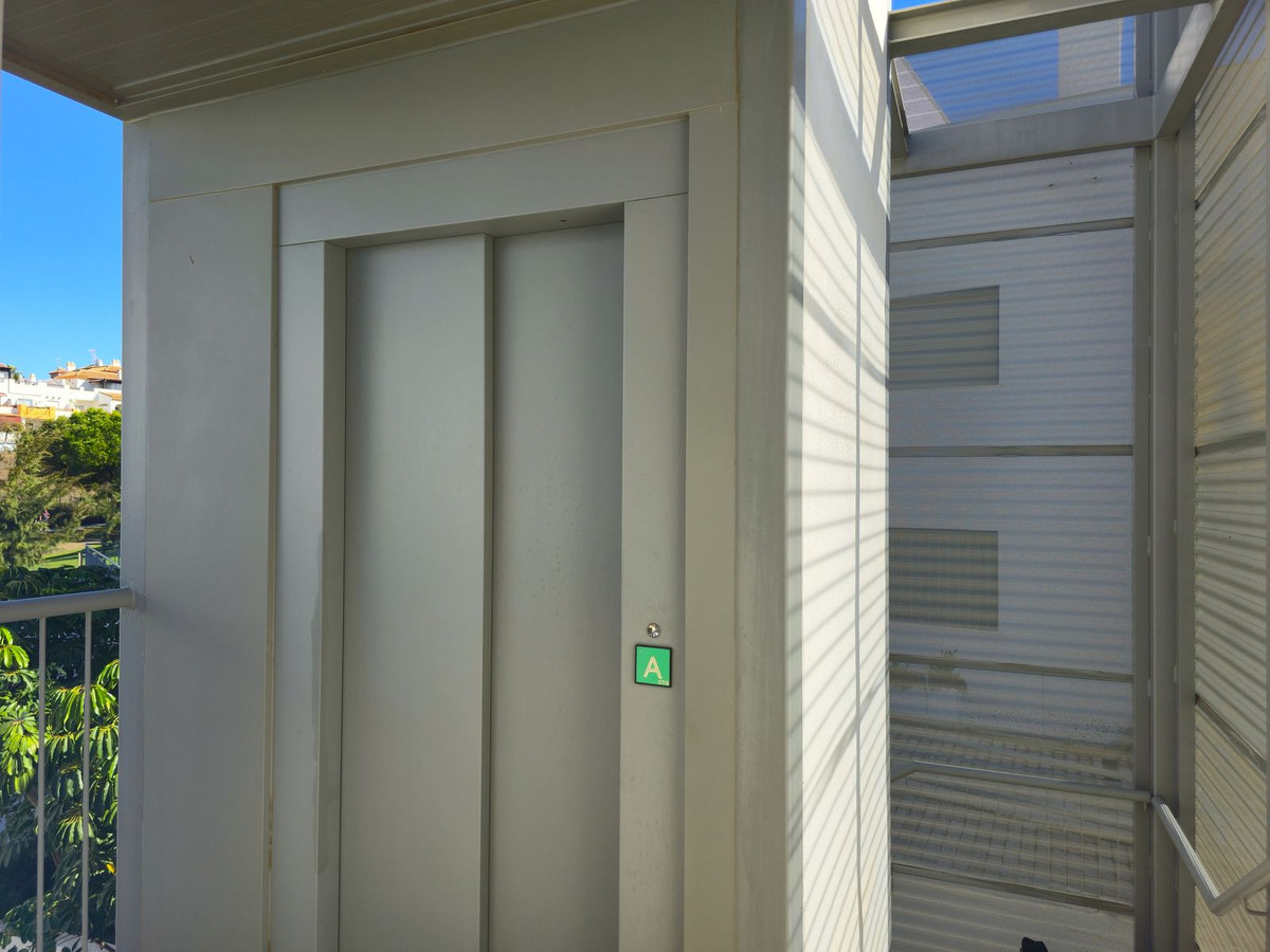 Appartement te koop in Caleta de Vélez | 2 slaapkamers H5232562