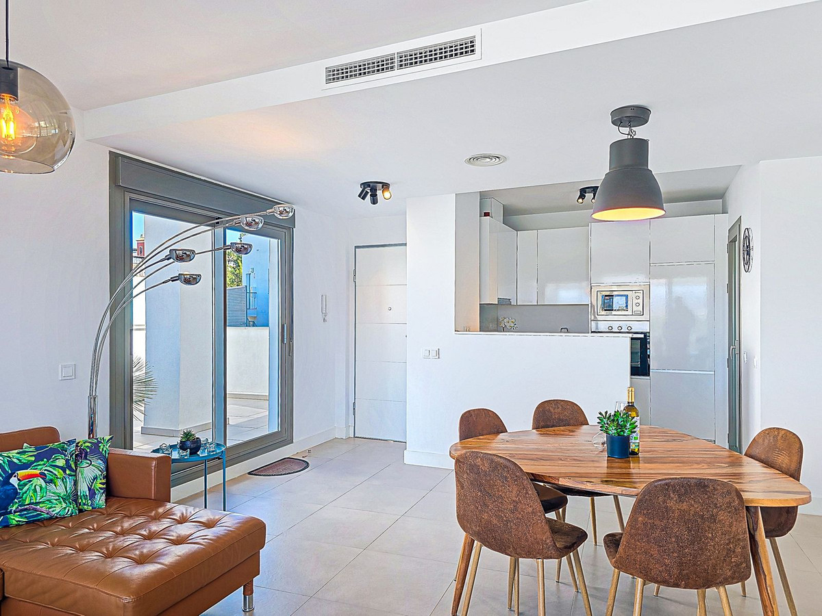 Appartement te koop in Caleta de Vélez | 2 slaapkamers H5302873