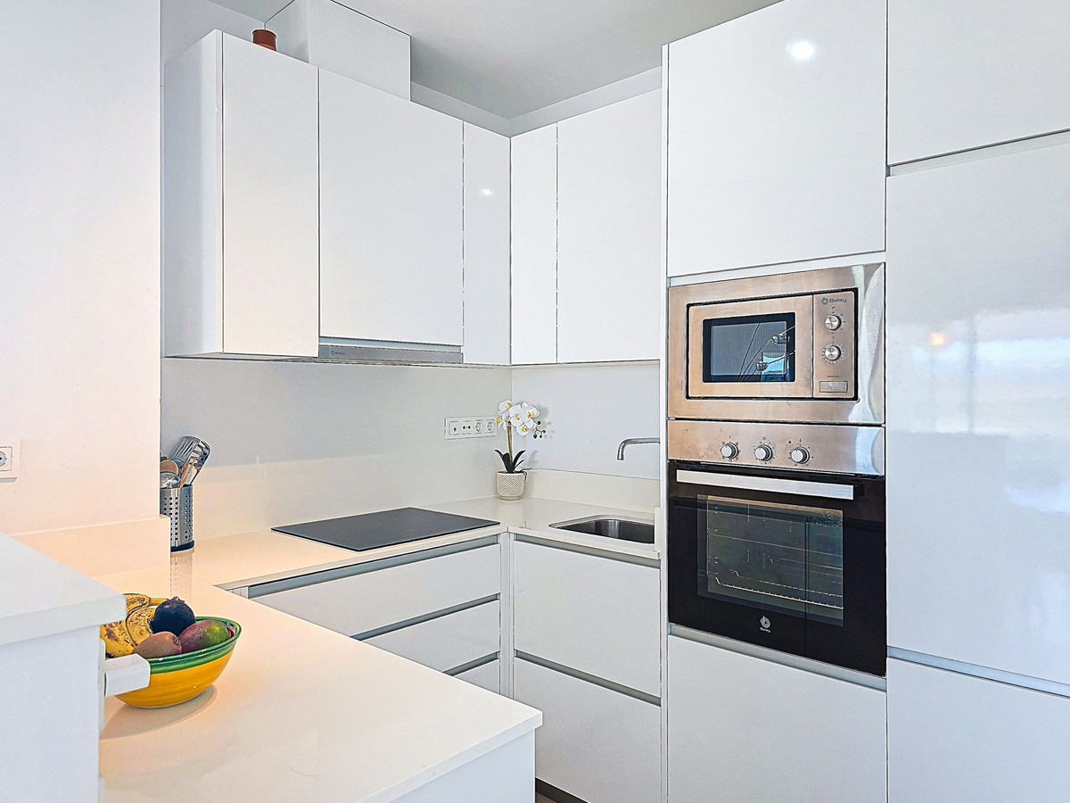 Appartement te koop in Caleta de Vélez | 2 slaapkamers H5302873