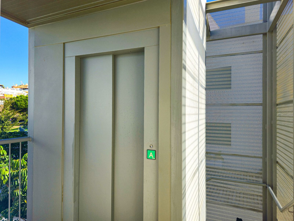 Appartement te koop in Caleta de Vélez | 2 slaapkamers H5302873