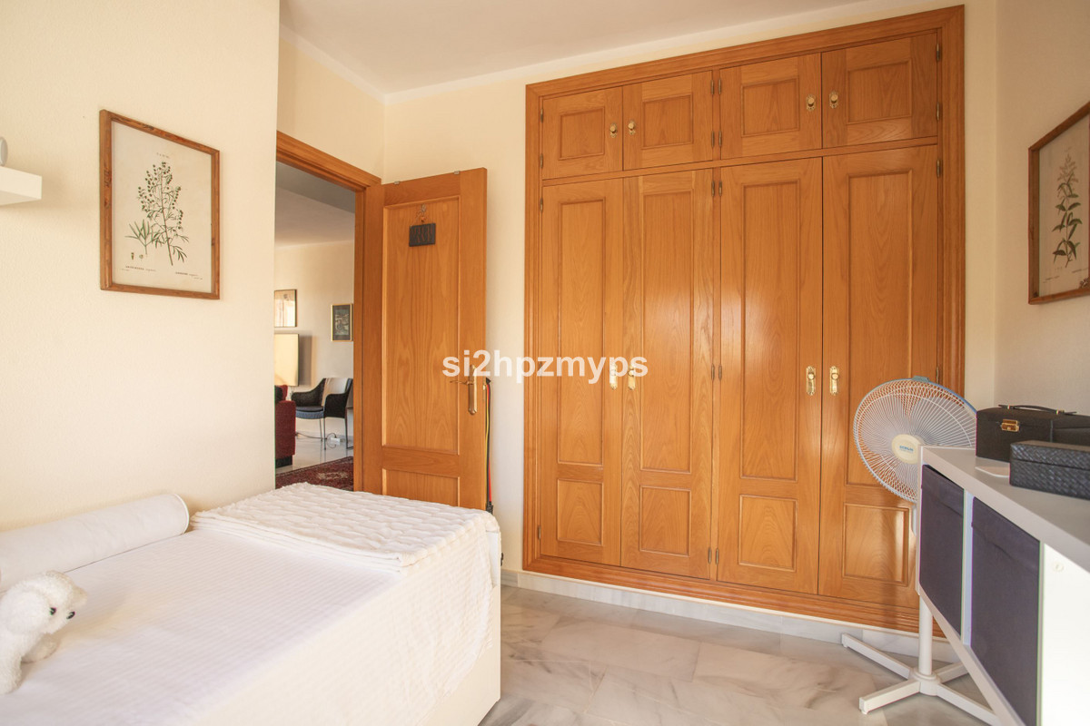 Appartement te koop in Caleta de Vélez | 2 slaapkamers H5346877