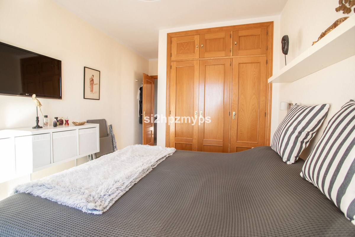 Appartement te koop in Caleta de Vélez | 2 slaapkamers H5346877