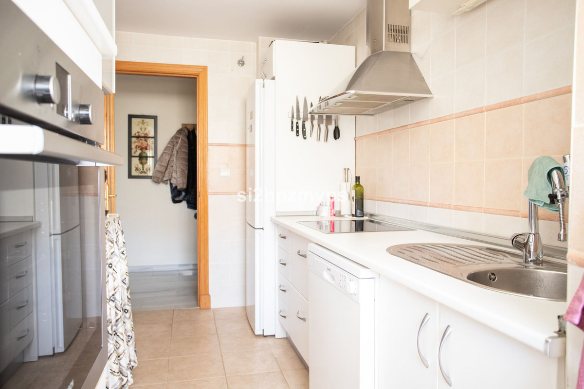 Appartement te koop in Caleta de Vélez | 2 slaapkamers H5346877