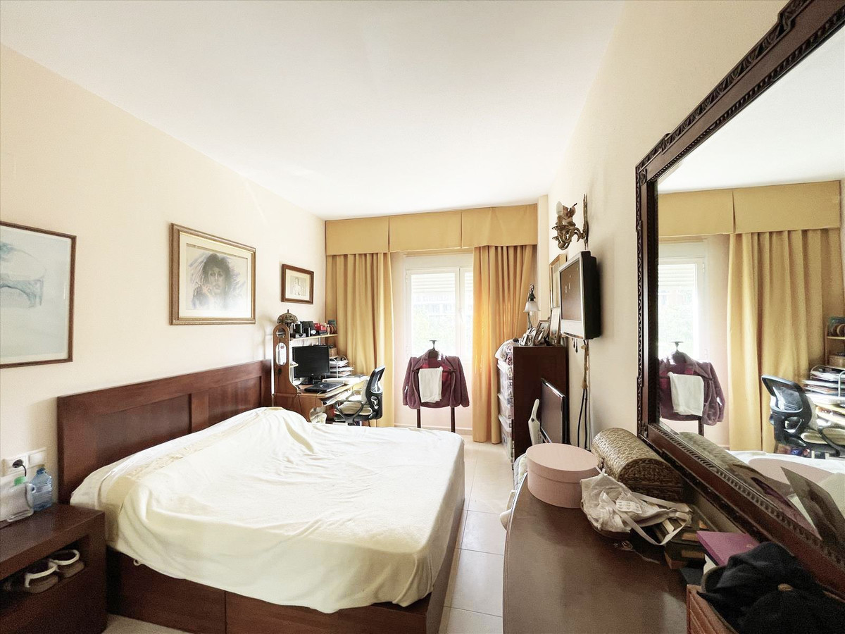 Property main view 32