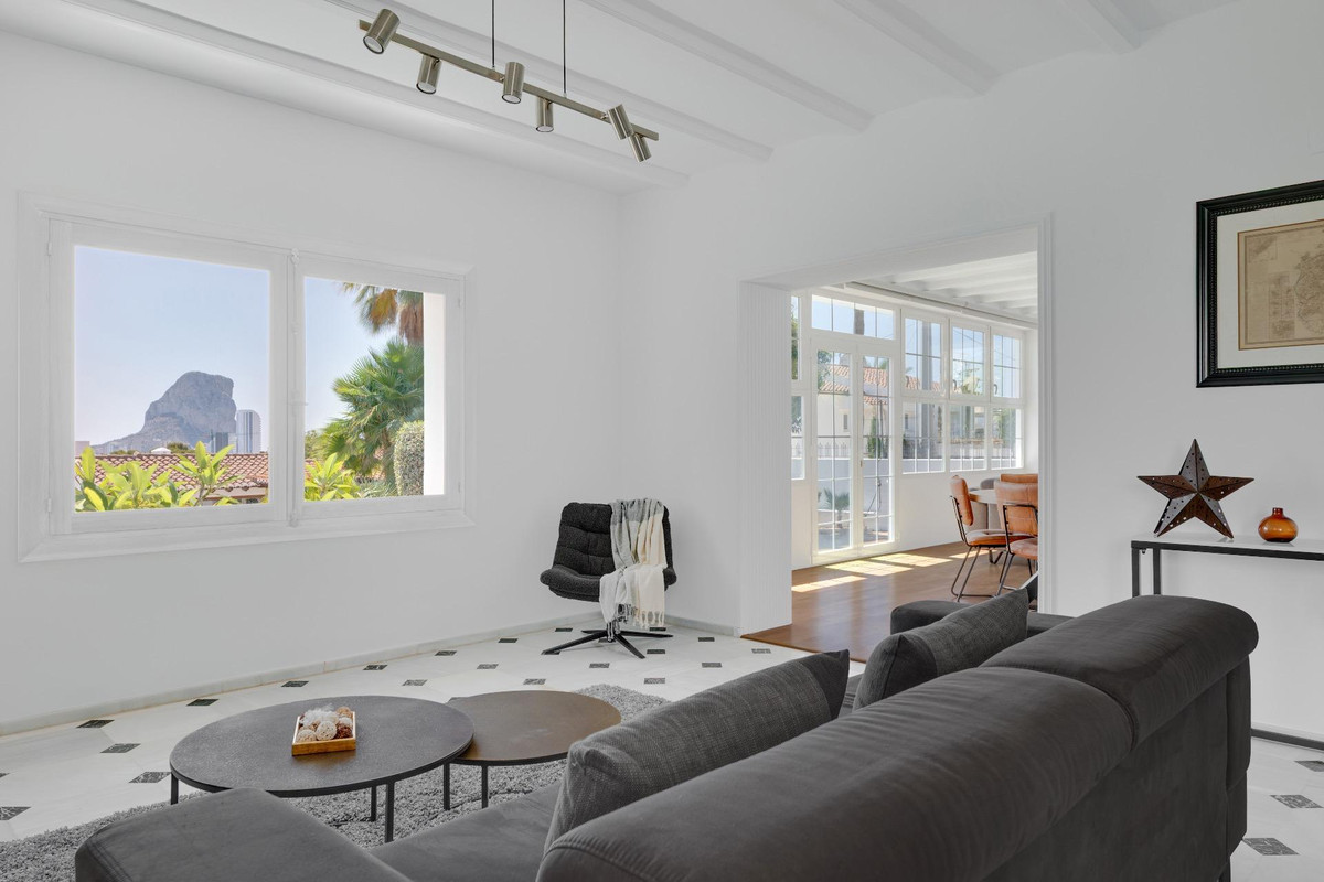 Bungalow te koop in Calpe | 6 slaapkamers H5289979