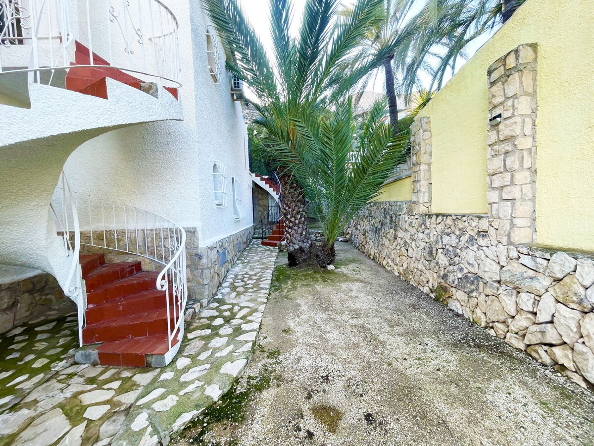 Vrijstaande Villa te koop in Calpe | 4 slaapkamers H5293294