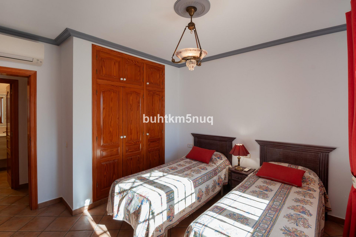 Vrijstaande Villa te koop in Calpe | 4 slaapkamers H5298445