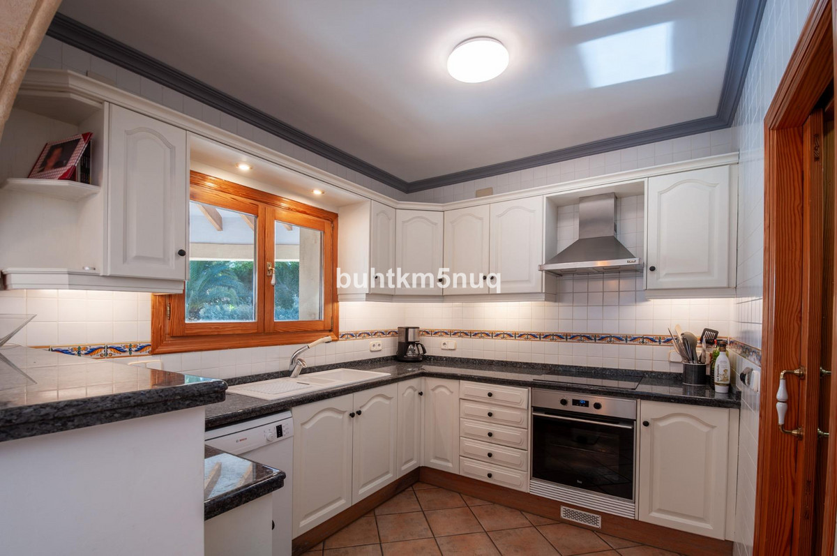 Vrijstaande Villa te koop in Calpe | 4 slaapkamers H5298445