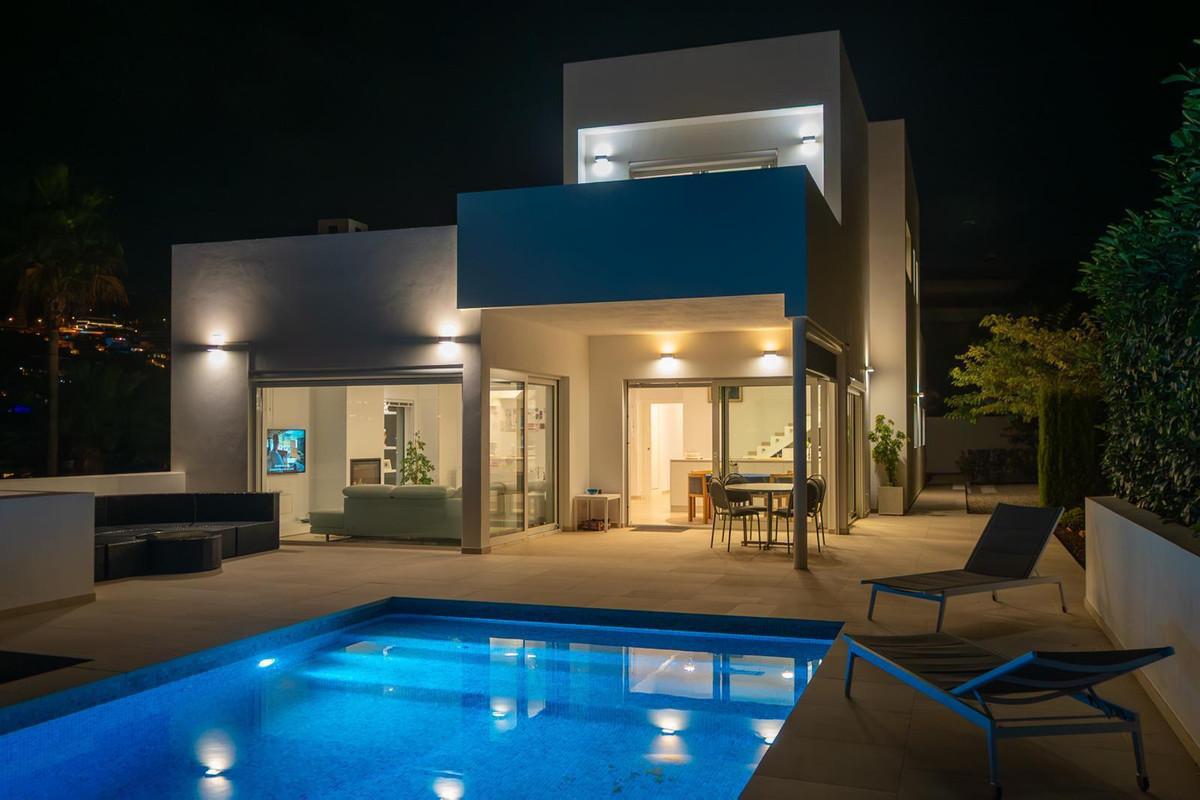 Vrijstaande Villa te koop in Calpe | 4 slaapkamers H5384713