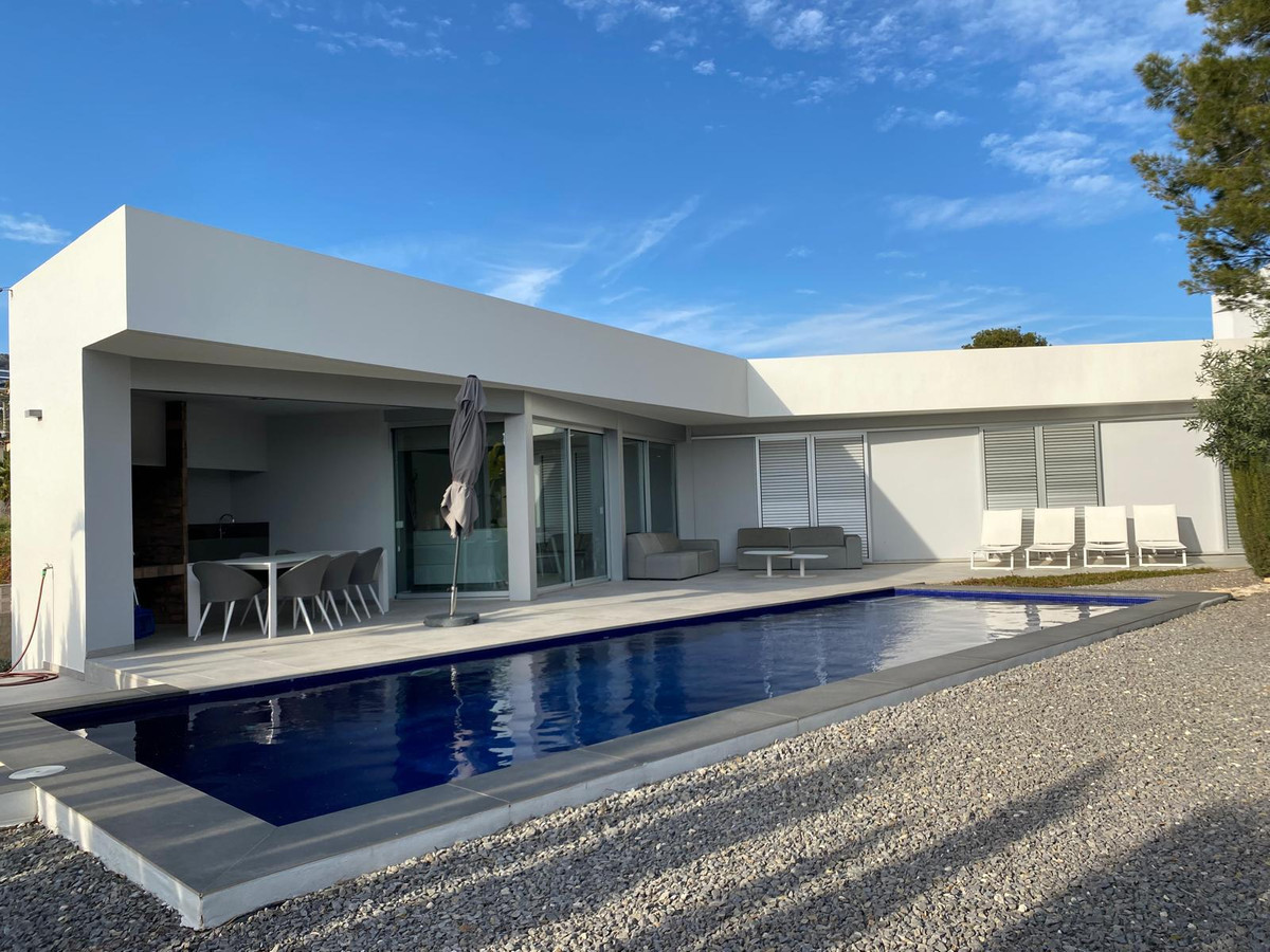 Vrijstaande Villa te koop in Calpe | 4 slaapkamers H5384716