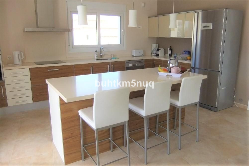Vrijstaande Villa te koop in Calpe | 4 slaapkamers H5387368
