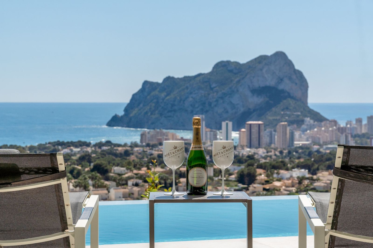 Appartement te koop in Calpe | 4 slaapkamers H5388220