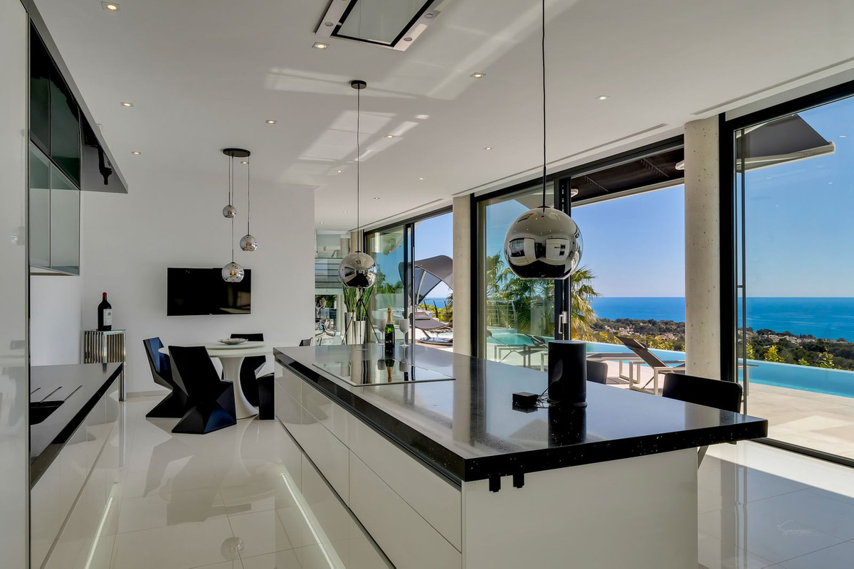 Appartement te koop in Calpe | 4 slaapkamers H5388220