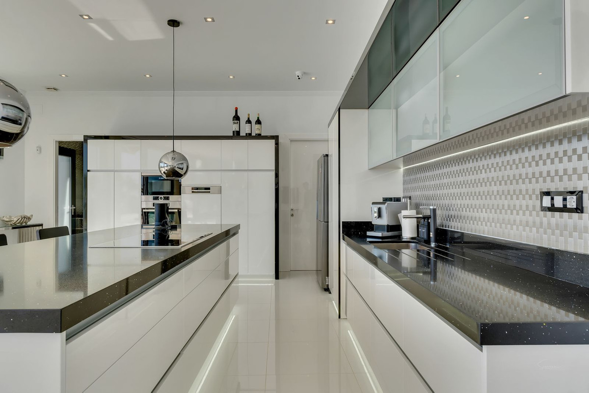 Appartement te koop in Calpe | 4 slaapkamers H5388220