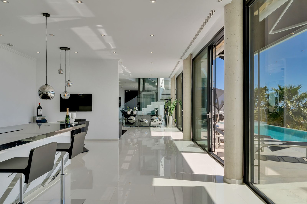 Appartement te koop in Calpe | 4 slaapkamers H5388220