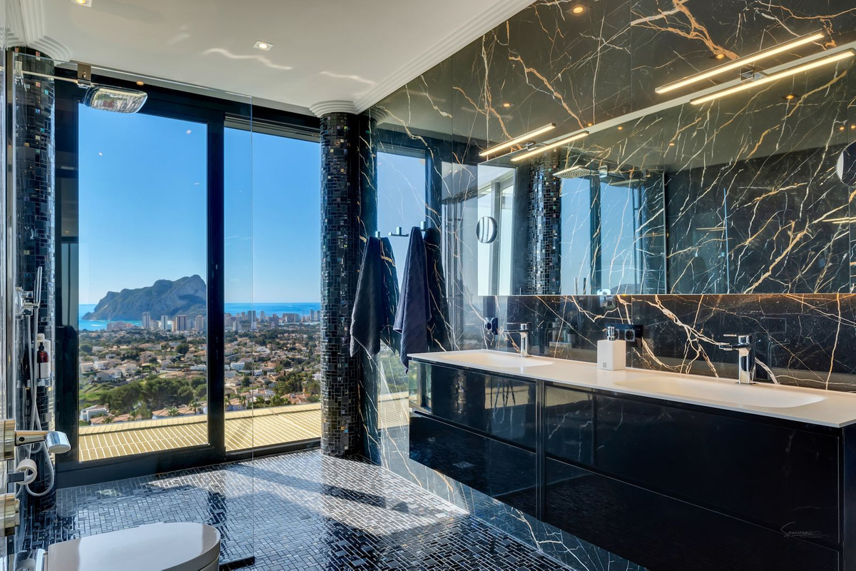 Appartement te koop in Calpe | 4 slaapkamers H5388220