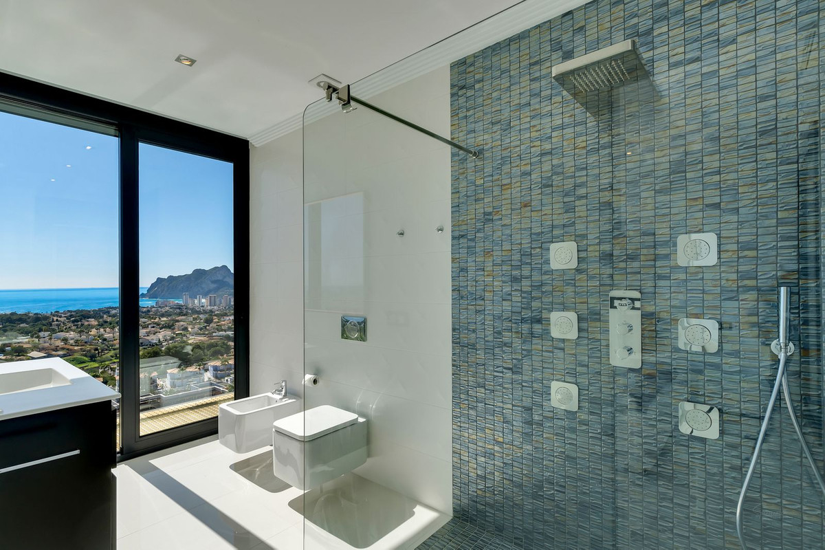 Appartement te koop in Calpe | 4 slaapkamers H5388220
