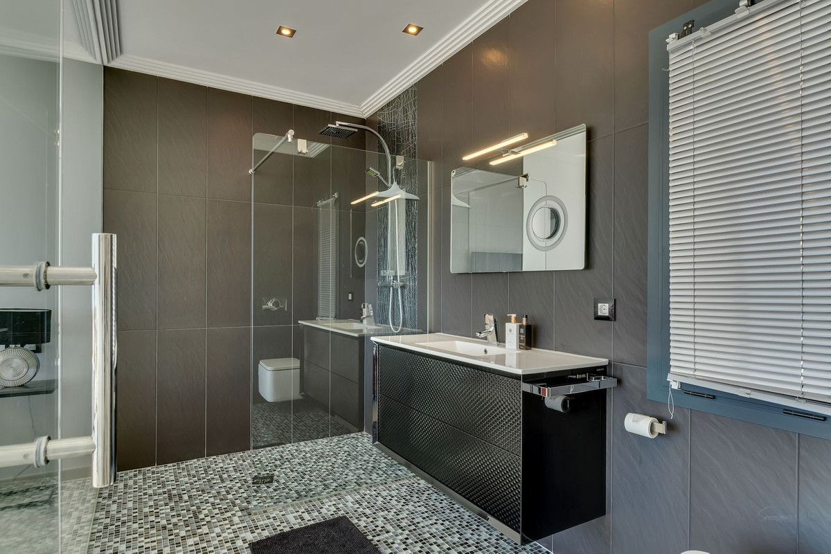 Appartement te koop in Calpe | 4 slaapkamers H5388220