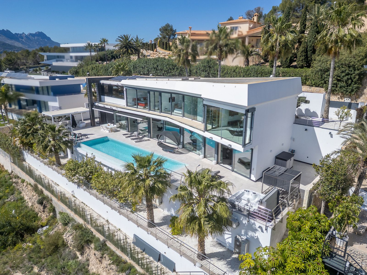 Appartement te koop in Calpe | 4 slaapkamers H5388220