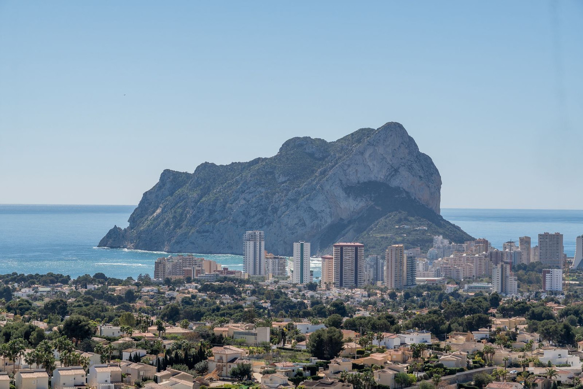 Appartement te koop in Calpe | 4 slaapkamers H5388220
