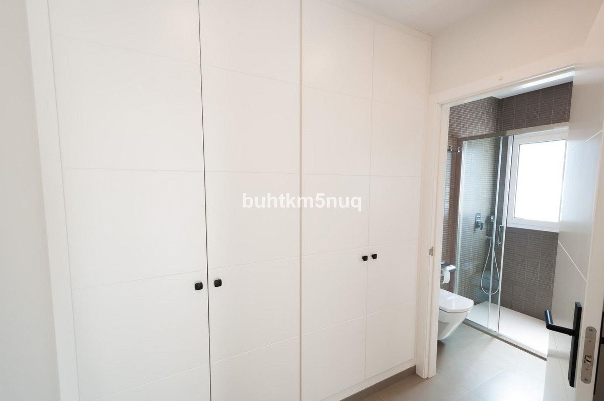 Appartement te koop in Calpe | 4 slaapkamers H5444521