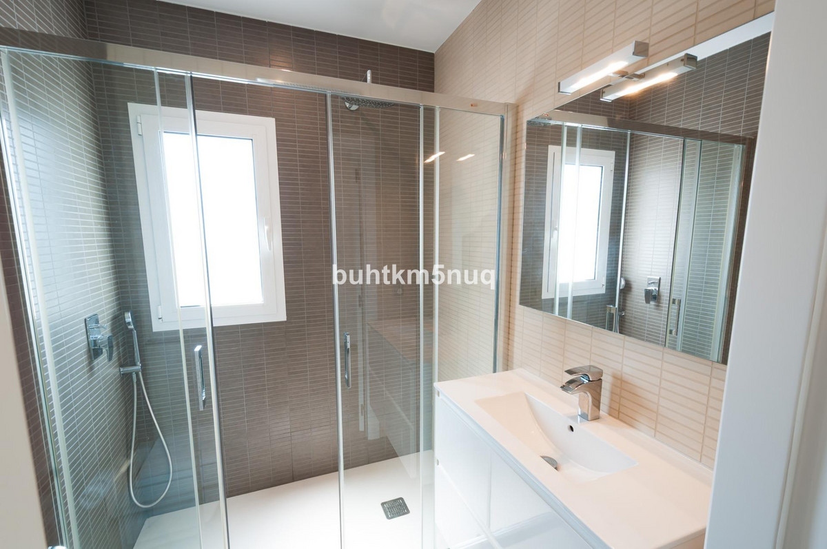Appartement te koop in Calpe | 4 slaapkamers H5444521