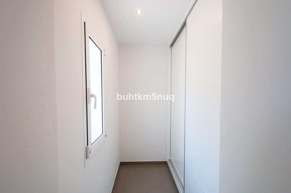 Appartement te koop in Calpe | 4 slaapkamers H5444521