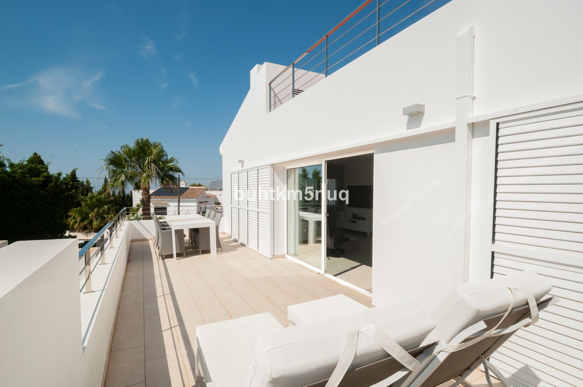 Appartement te koop in Calpe | 4 slaapkamers H5444521