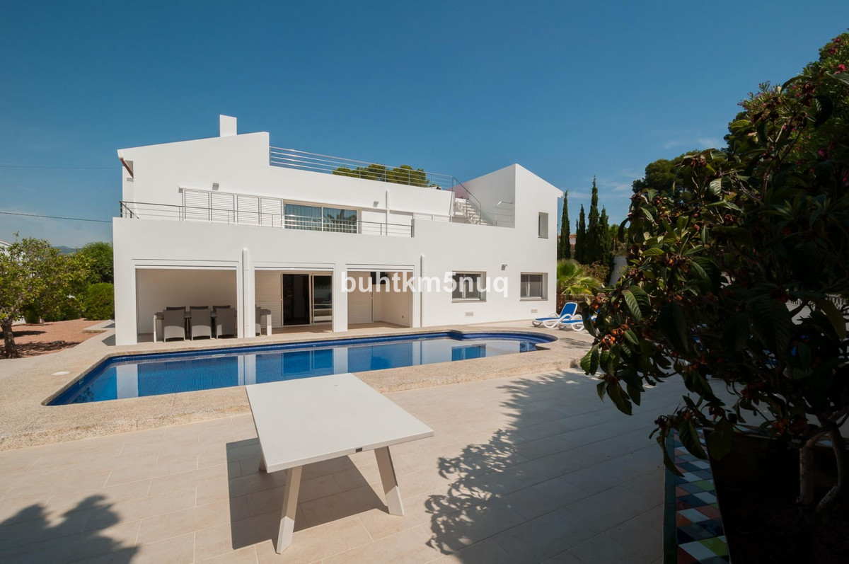 Appartement te koop in Calpe | 4 slaapkamers H5444521
