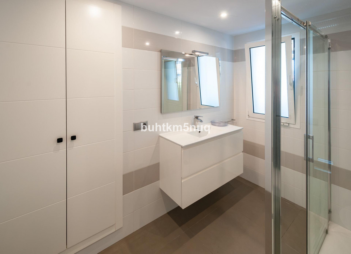 Appartement te koop in Calpe | 4 slaapkamers H5444521