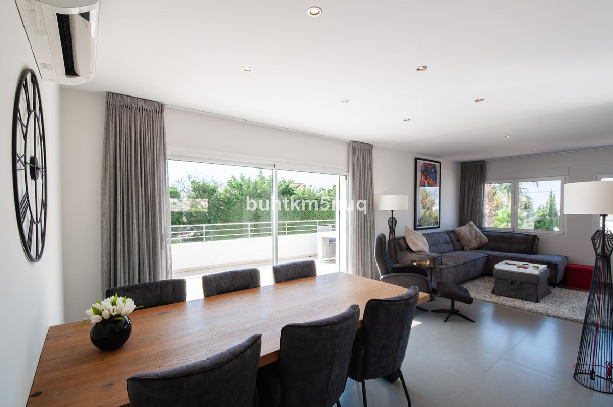 Appartement te koop in Calpe | 4 slaapkamers H5444521