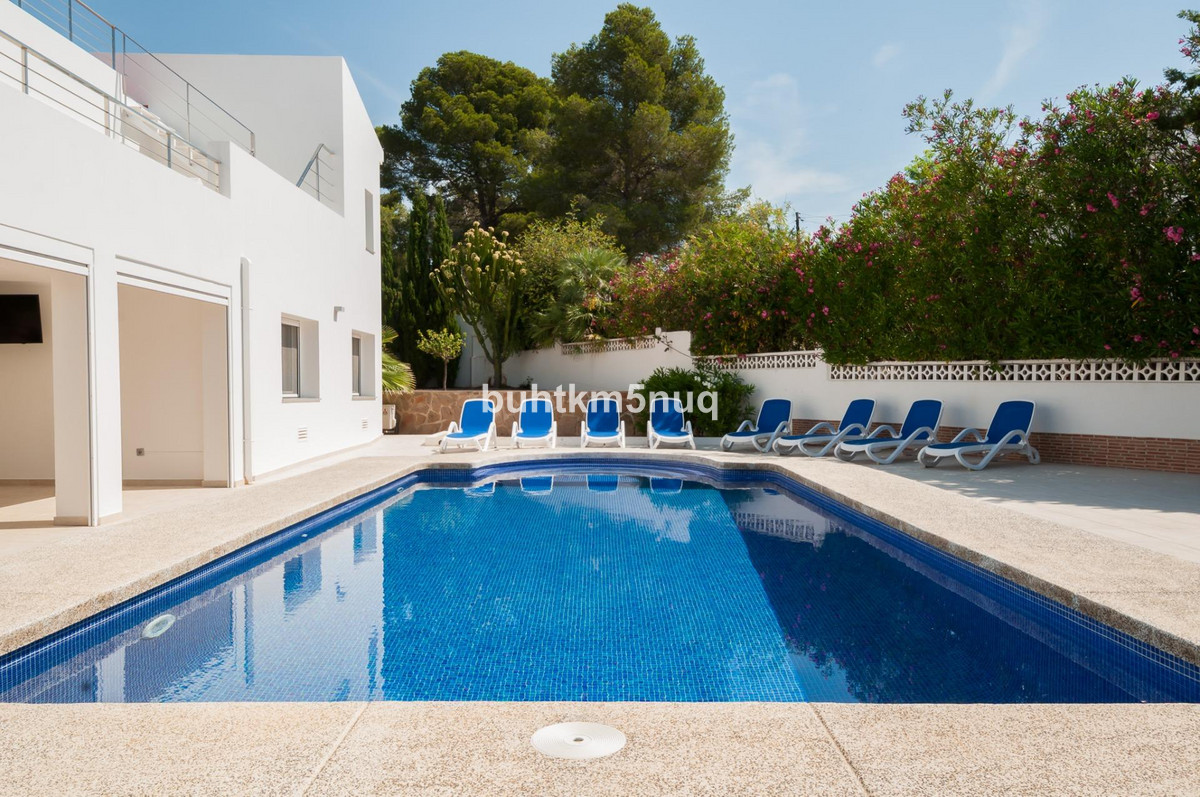 Appartement te koop in Calpe | 4 slaapkamers H5444521