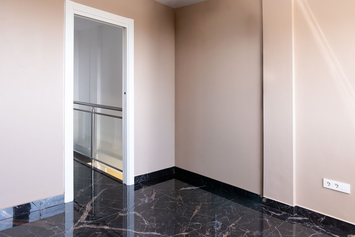 Property main view 12