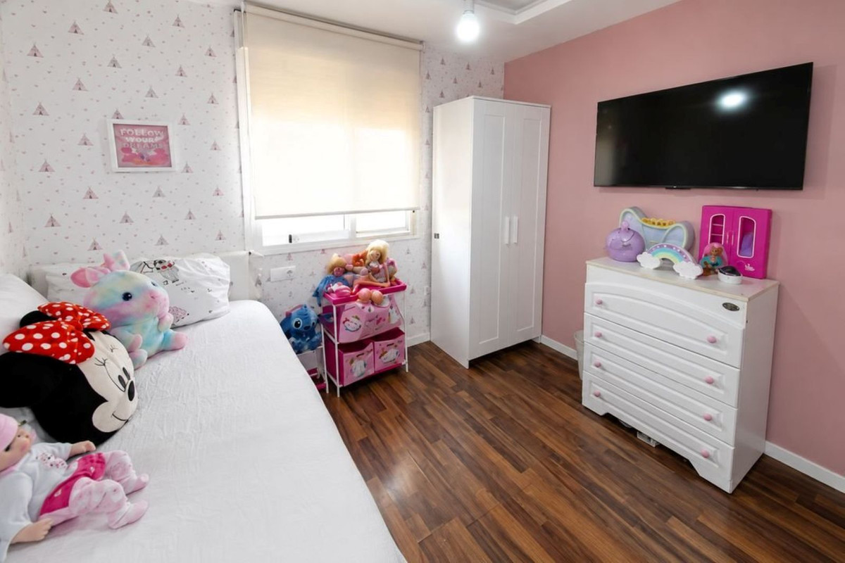 Huis te koop in Campanillas | 4 slaapkamers H5447446