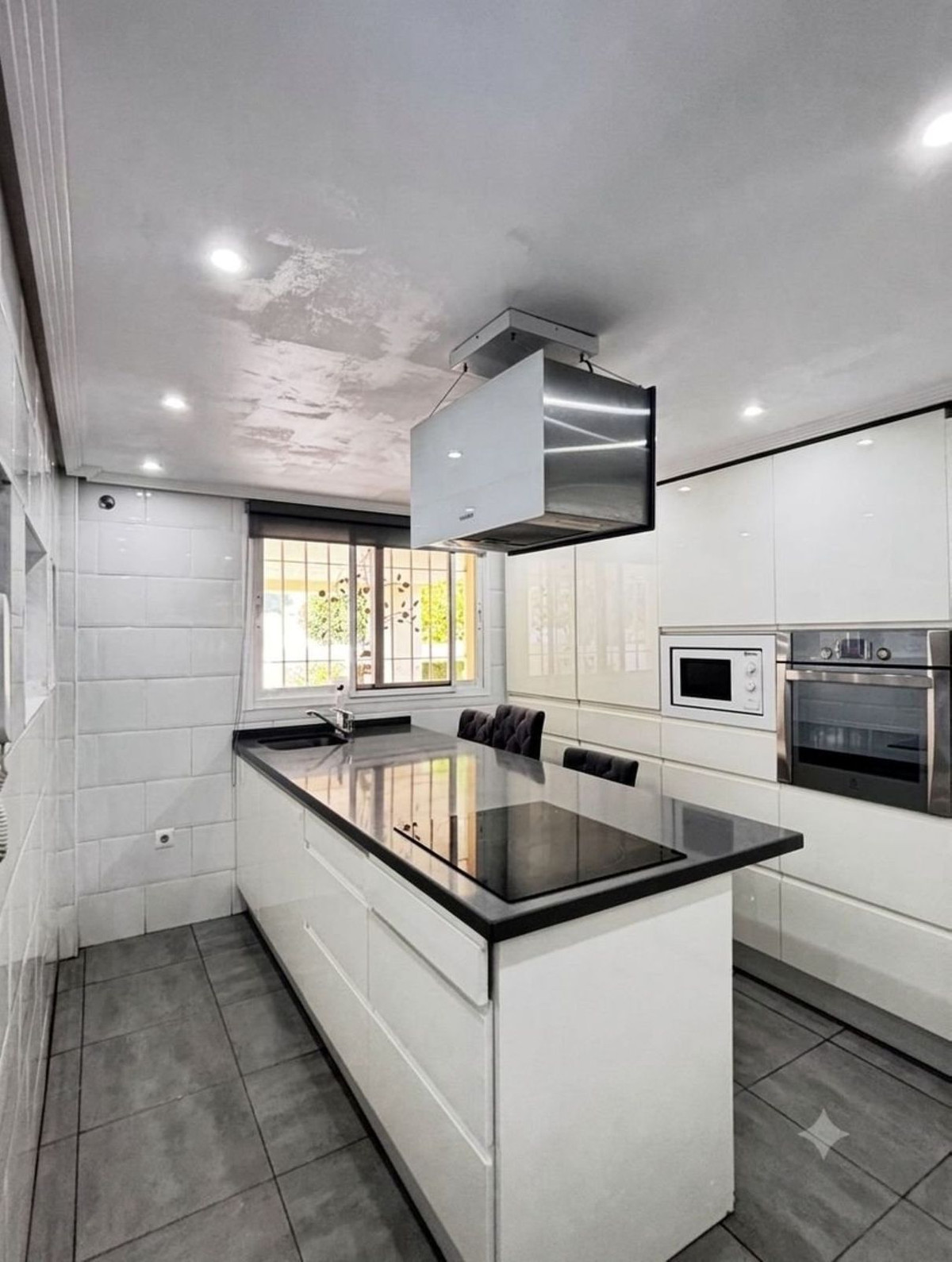 Huis te koop in Campanillas | 4 slaapkamers H5447446