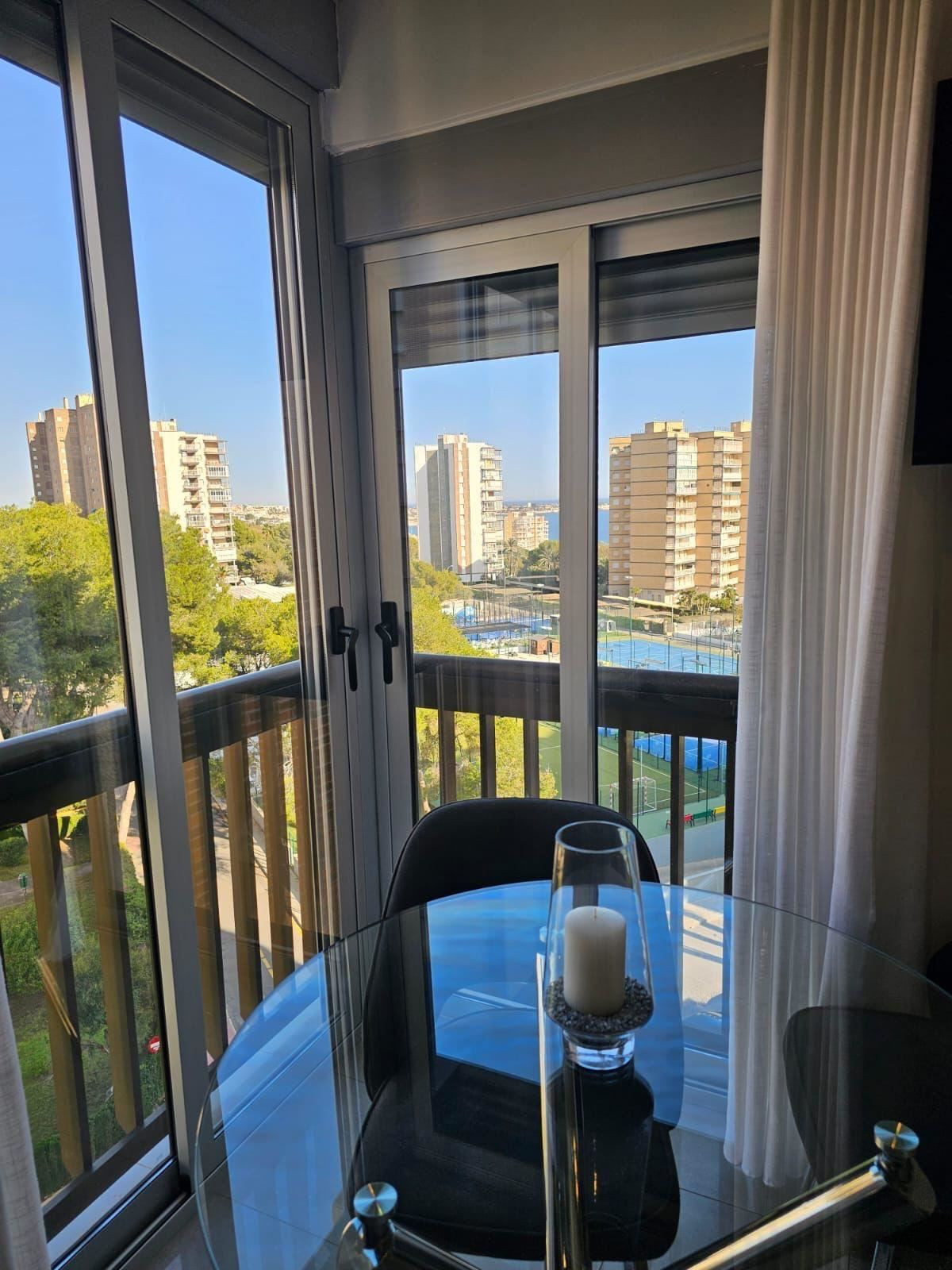 Appartement te koop in Campoamor | 1 slaapkamers H5226235