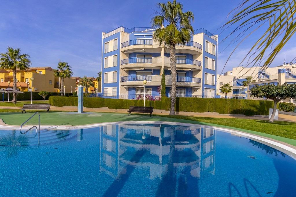 Appartement te koop in Campoamor | 2 slaapkamers H5234974