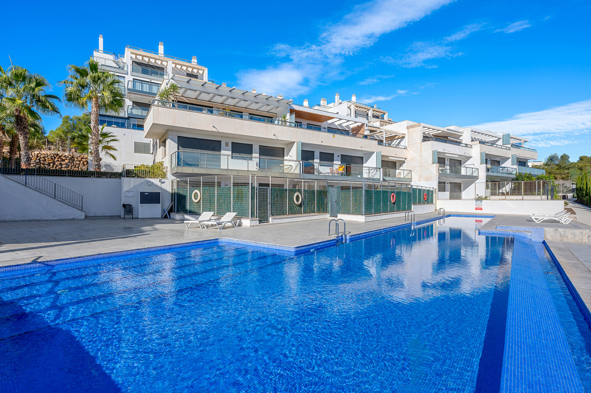 Appartement te koop in Campoamor | 2 slaapkamers H5244406